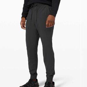 Lululemon ABC Dark Gray Jogger 30” SZ L Warpstreme Stretch Casual Drawstring